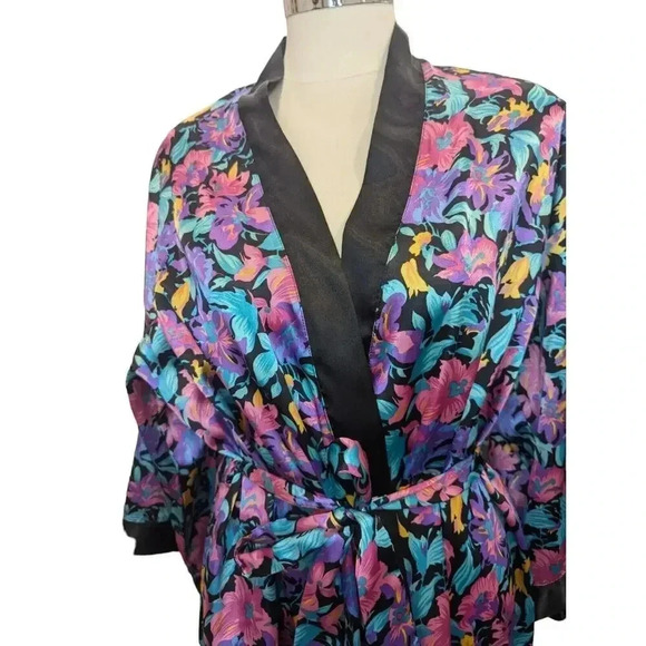 Victoria's Secret Vintage Gold Label Floral Polyester Vintage Robe Medium - Picture 2 of 7